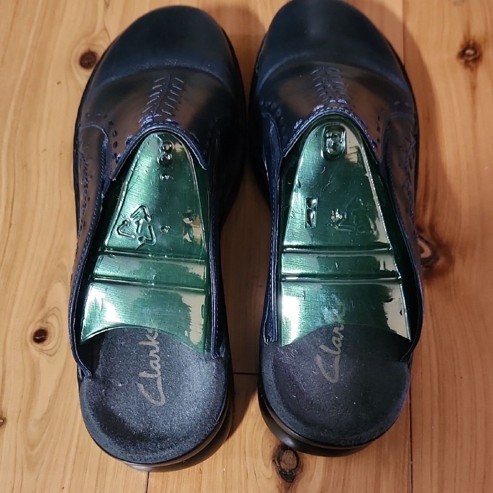 Clarks Women's Leather Slip-On Clogs in Navy Blue - Picture 2 of 7